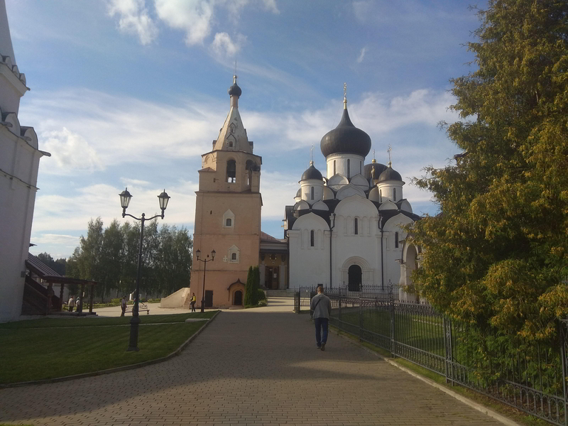 Свято-Успенский монастырь в городе Старица